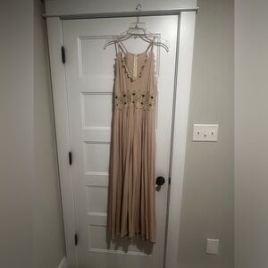 Gorgeous sand colored Lulus maxi dress with eyelet detail